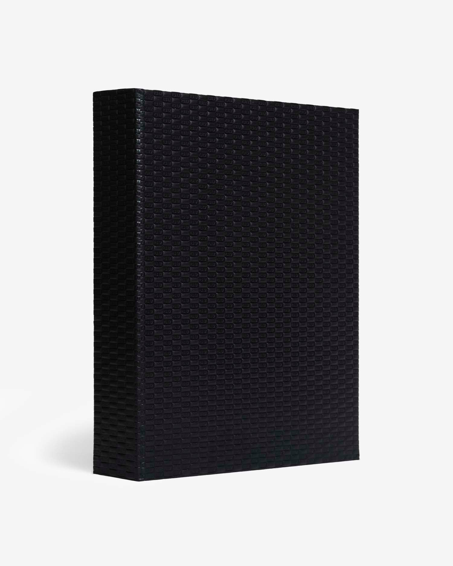 Kith Footwear Large Coffee Table Book | ASSOULINE FR