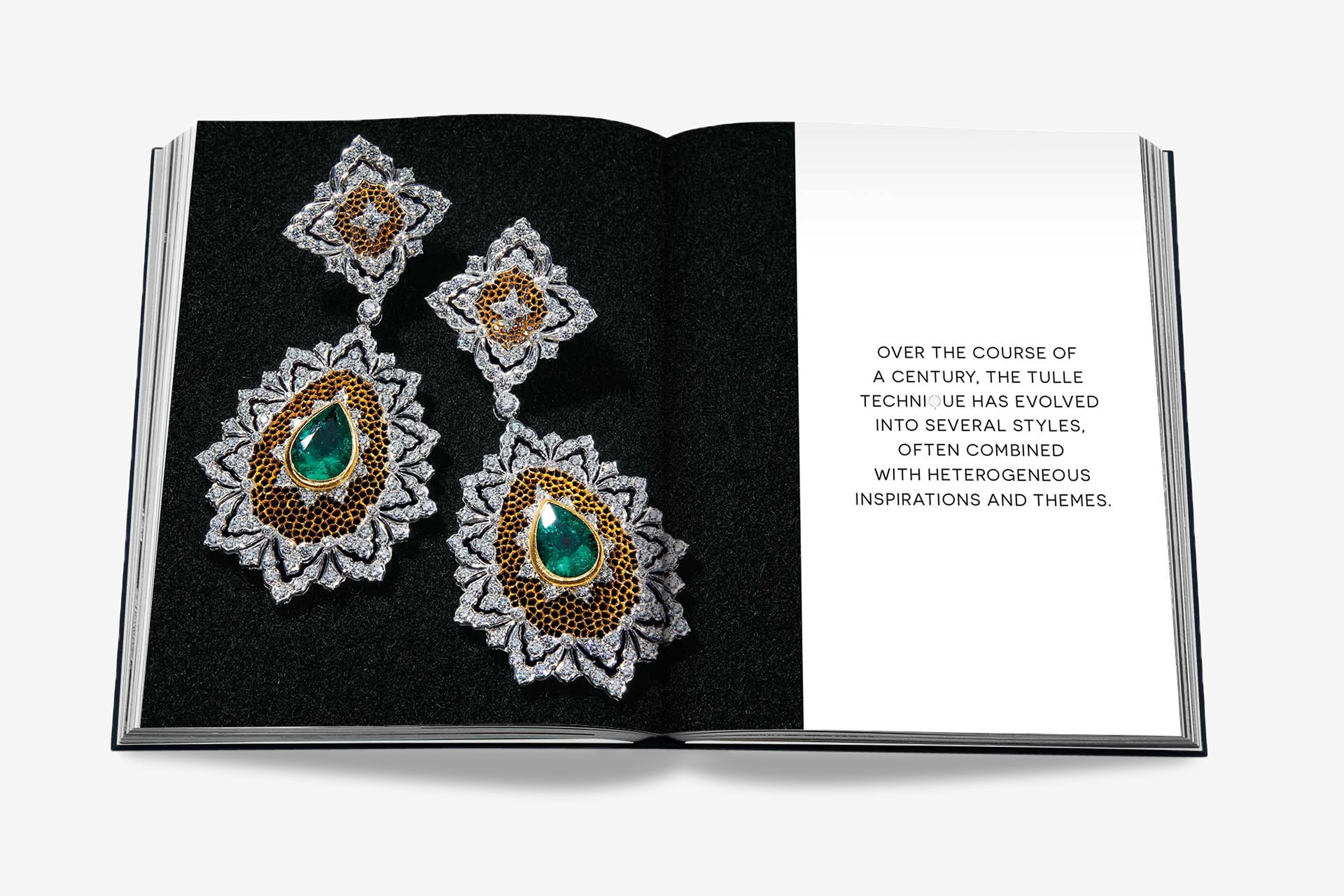 Buccellati: A Century of Timeless Beauty by Alba Cappellieri