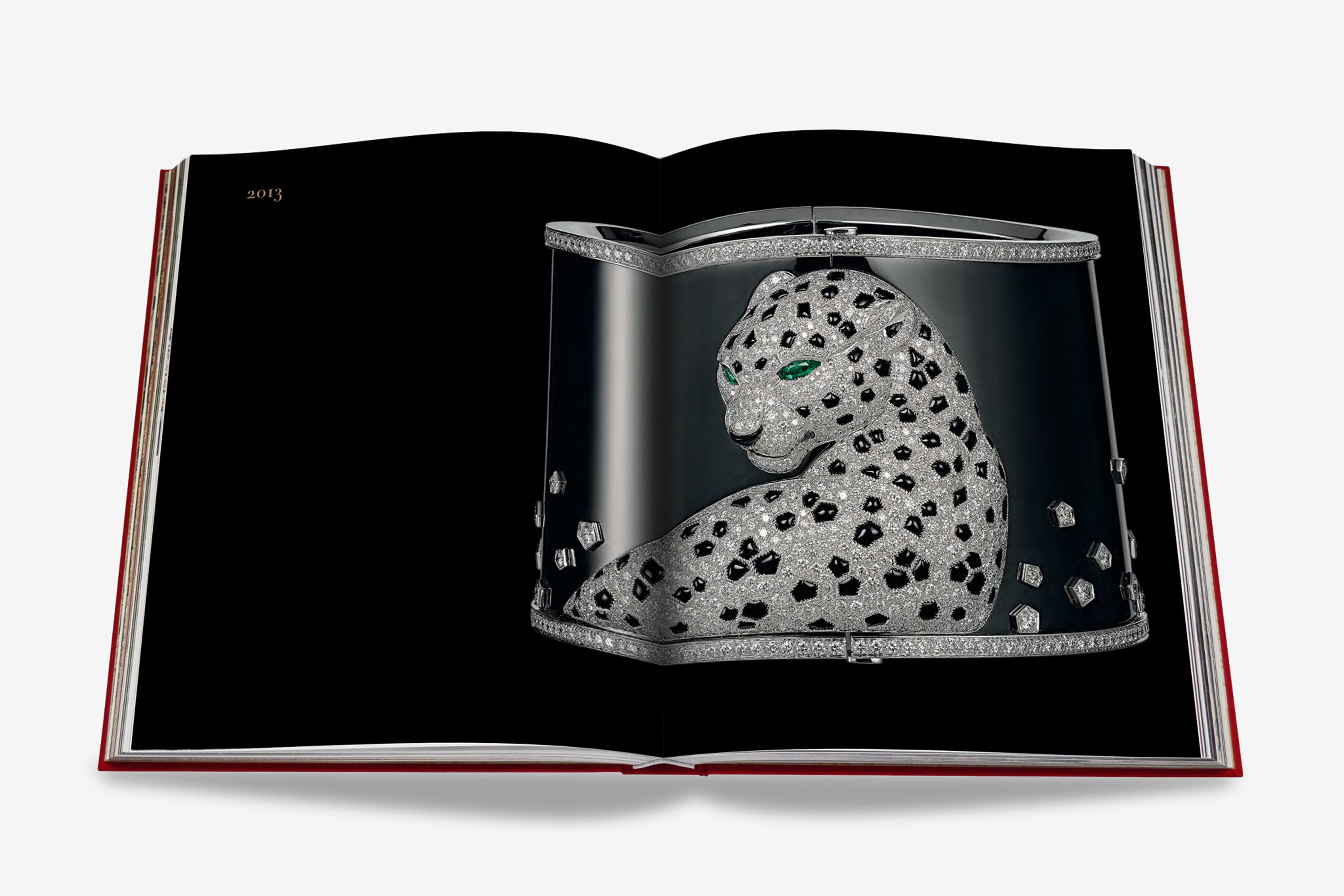 Cartier Panthère by Bérénice Geoffroy-Schneiter - Book | ASSOULINE