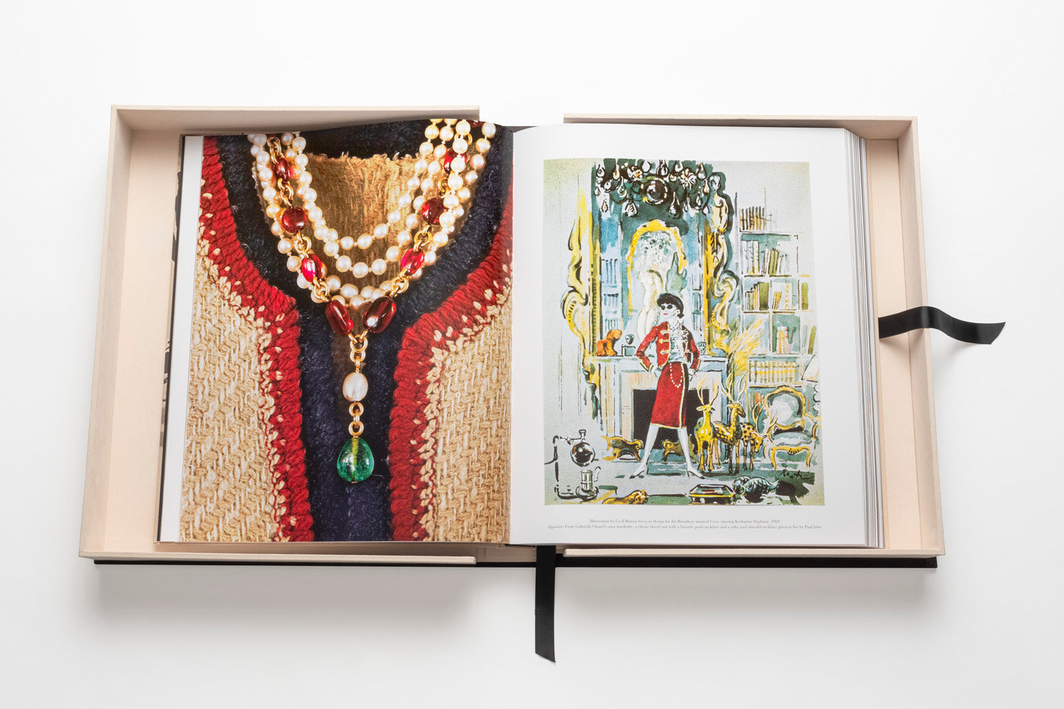 CHANEL ASSOULINE（アートブック） Chanel: The Impossible Collection Book | ASSOULINE