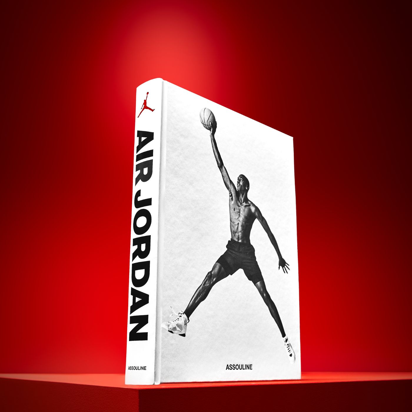 Air Jordan: 40 Years of Style and Legacy | ASSOULINE FR