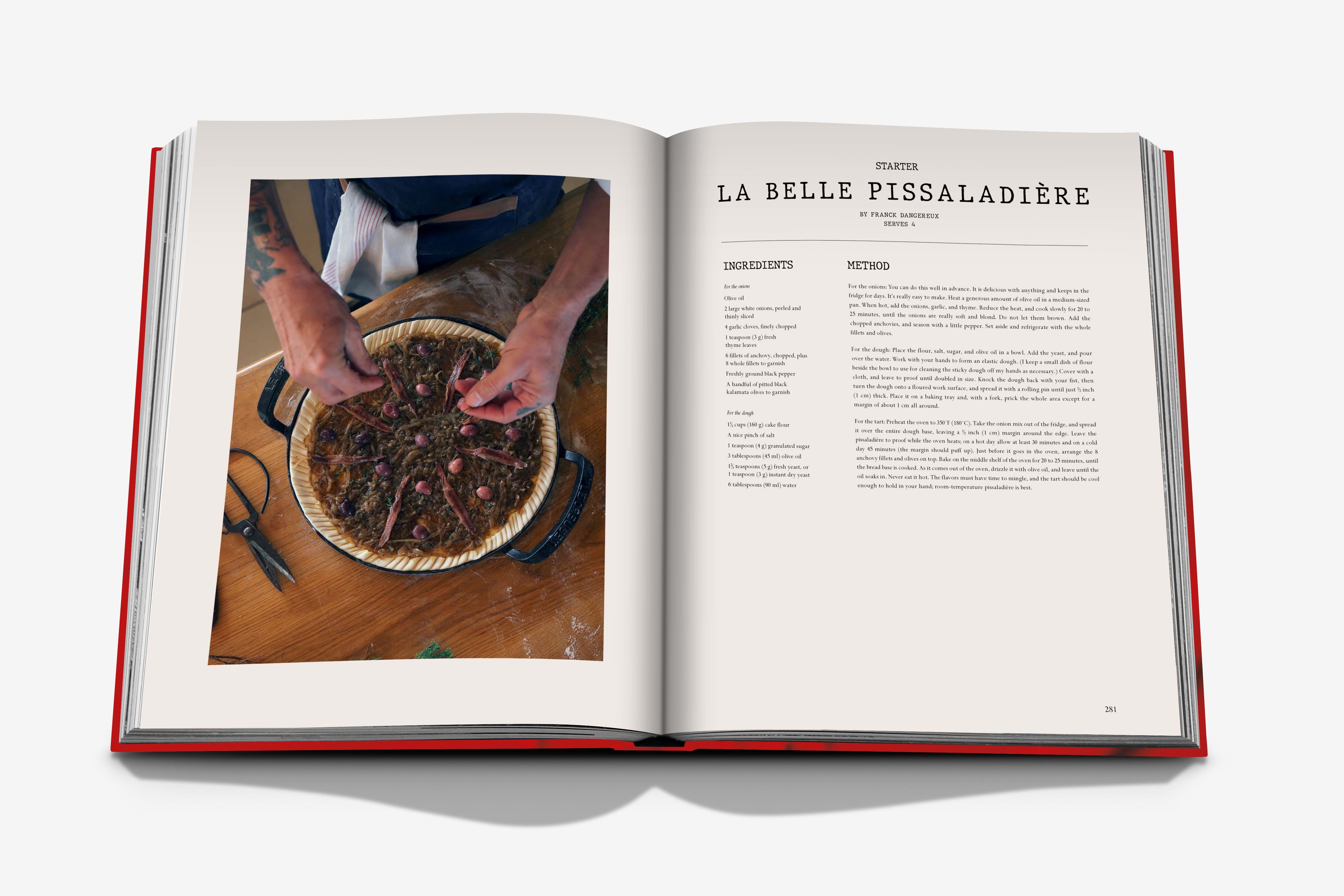 Le Creuset: A Century of Colorful Cookware FR