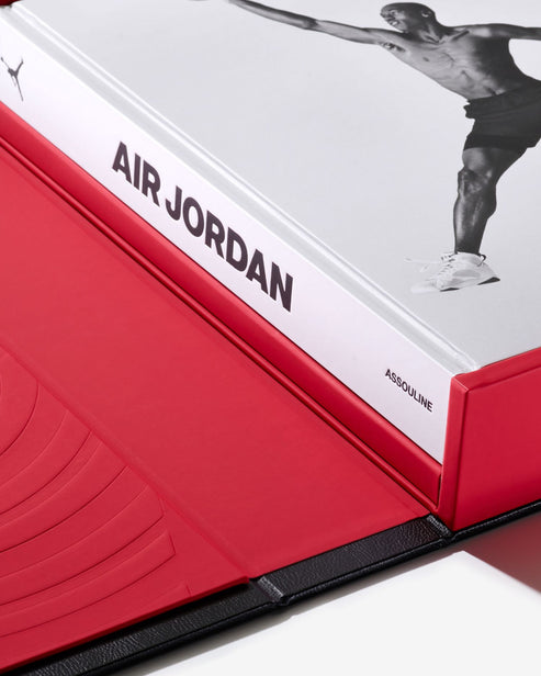 Air Jordan Large Book Foreward by Michael Jordan Assouline FR