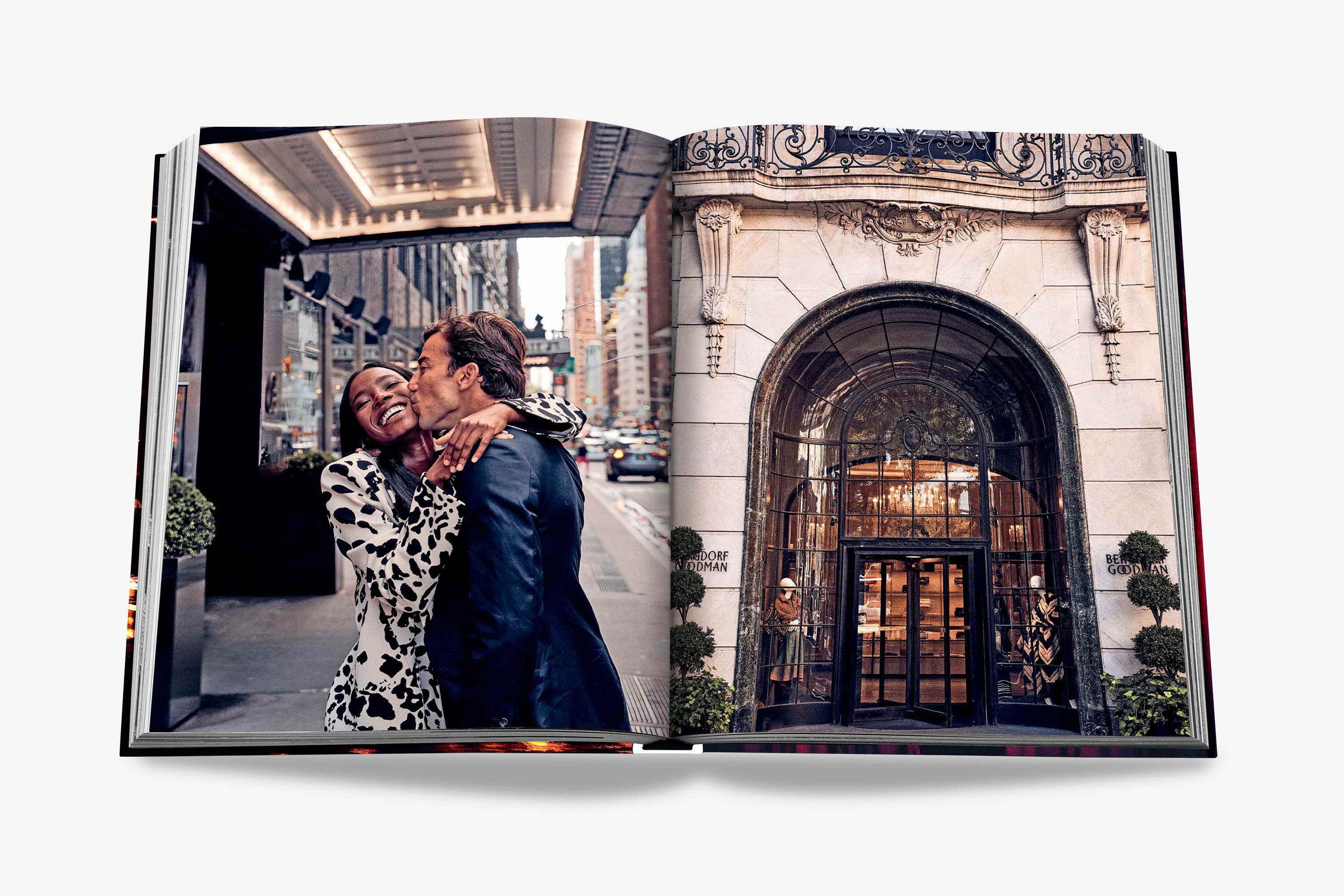 New York Chic Coffee Table Book | ASSOULINE FR
