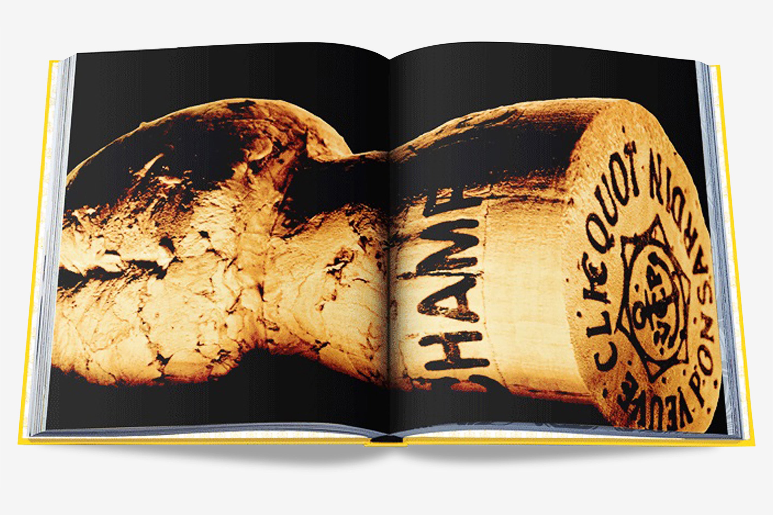 Veuve Clicquot Coffee Table Book | ASSOULINE FR