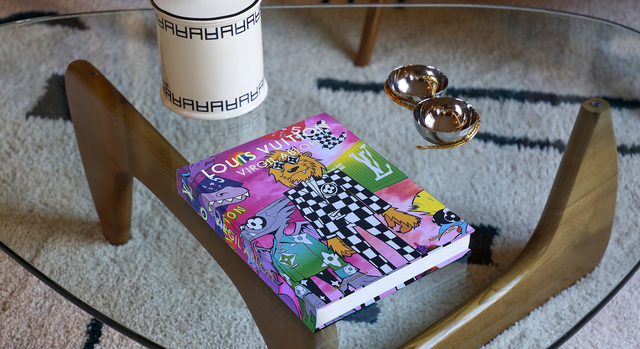 Louis Vuitton: Virgil Abloh Book (Cartoon Cover)| ASSOULINE FR